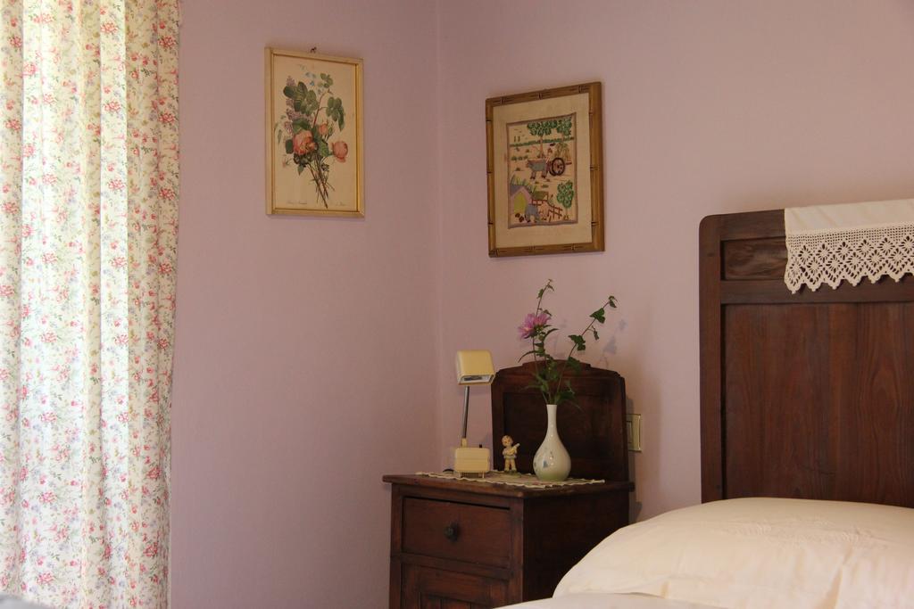 Bed and Breakfast Poggio Dei Prugnoli Tavoleto Exterior foto