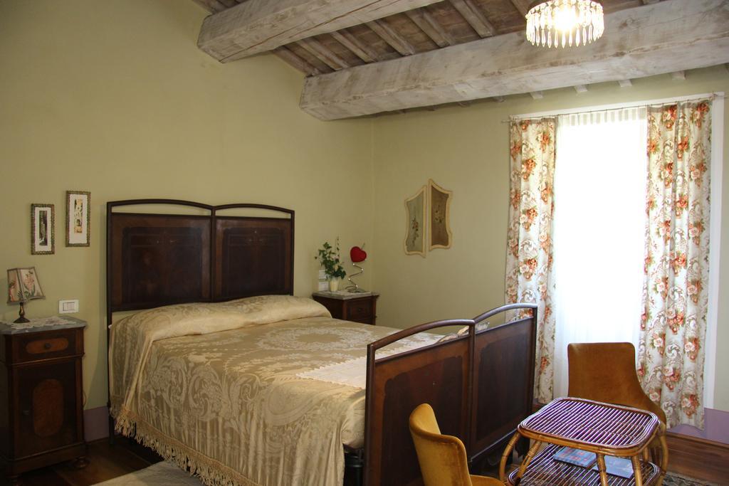 Bed and Breakfast Poggio Dei Prugnoli Tavoleto Exterior foto